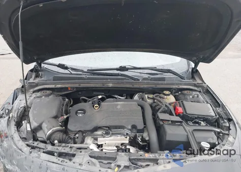 2019 Chevrolet Malibu Lt z USA, uszkodzony, nr VIN 1G1ZD5ST9KF123210